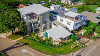 Edificio con apartamentos de lujo en Tamarindo