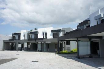 Se alquila moderno apartamento en La Asunción de Belén 26-78