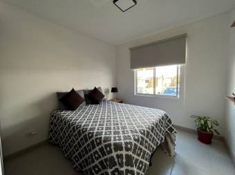 Se alquila moderna casa amoblada en San Antonio Alajuela 26-21