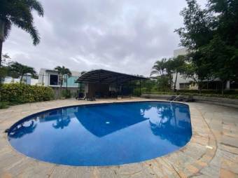 Se alquila moderno apartamento en condominio de Santa Ana 25,1554 Se alquila moderno apartamento en condominio de Santa Ana 25,1554