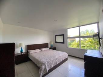 Se alquila moderno apartamento en condominio de Santa Ana 25,1554 Se alquila moderno apartamento en condominio de Santa Ana 25,1554