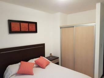 Se alquila apartamento amoblado en condominio de Uruca Santa Ana 25-1996