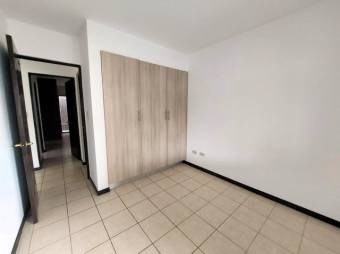 Se vende casa esquinera con patio en San Francisco Heredia 25-2038 Se vende casa esquinera con patio en San Francisco Heredia 25-2038