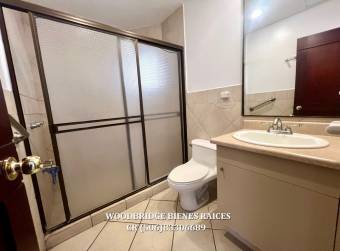 Casa amplia en alquiler Escazu San Rafael $1.900 IVA, en condominio