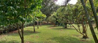 VENDO bella quinta 3.000 metros-- en TURRUBARES