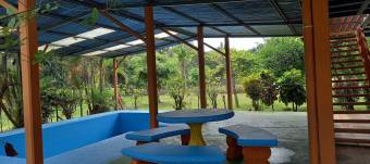 VENDO bella quinta 3.000 metros-- en TURRUBARES