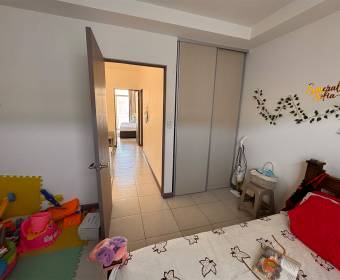 House for sale in the Vía Heredia Condominium, San Pablo de Heredia.