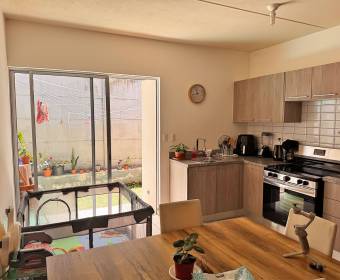 House for sale in the Vía Heredia Condominium, San Pablo de Heredia.