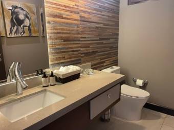 Se vende moderna casa con patio en condominio de Santa Ana 23-361 Se vende moderna casa con patio en condominio de Santa Ana 23-361