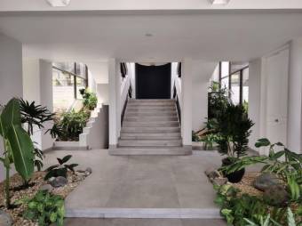 Se vende casa de lujo con amplio lote en San Rafael Escazú 25-1526 Se vende casa de lujo con amplio lote en San Rafael Escazú 25-1526