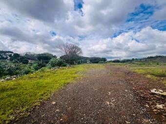 Se vende amplio lote de 1.7 hectáreas en Barva Heredia 25-957 Se vende amplio lote de 1.7 hectáreas en Barva Heredia 25-957