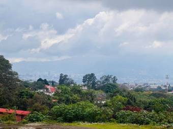 Se vende amplio lote de 1.7 hectáreas en Barva Heredia 25-957 Se vende amplio lote de 1.7 hectáreas en Barva Heredia 25-957