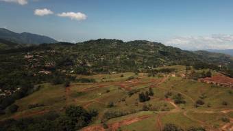 Se vende lote con mas de 2 hectáreas en Santiago de Puriscal 24-898 Se vende lote con mas de 2 hectáreas en Santiago de Puriscal 24-898