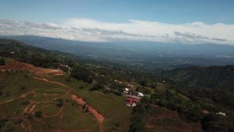 Se vende lote con mas de 2 hectáreas en Santiago de Puriscal 24-898 Se vende lote con mas de 2 hectáreas en Santiago de Puriscal 24-898