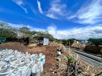 se vende lote de 6300m2 con alta densidad en Guácima Alajuela 25-1718 se vende lote de 6300m2 con alta densidad en Guácima Alajuela 25-1718
