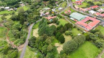 Se vende lote con mas de 10,500m2 en San Isidro Heredia 25-1376 Se vende lote con mas de 10,500m2 en San Isidro Heredia 25-1376