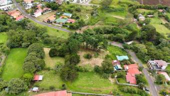 Se vende lote con mas de 10,500m2 en San Isidro Heredia 25-1376 Se vende lote con mas de 10,500m2 en San Isidro Heredia 25-1376