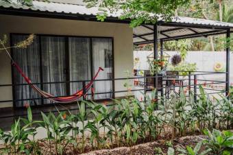 Se vende amplio hotel para inversión en Playa Avellanas 25-2005, $ 1,150,000, 4, Guanacaste, Santa Cruz