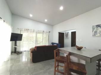 Se vende amplio hotel para inversión en Playa Avellanas 25-2005, $ 1,150,000, 4, Guanacaste, Santa Cruz