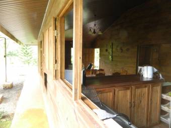 Se vende propiedad con 10,000m2 de lote en San Isidro Heredia 23-3548 Se vende propiedad con 10,000m2 de lote en San Isidro Heredia 23-3548