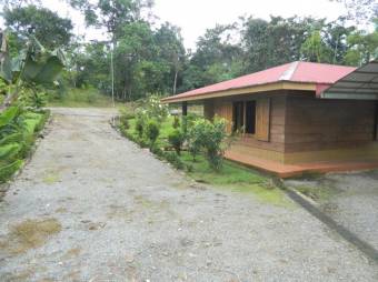 Se vende propiedad con 10,000m2 de lote en San Isidro Heredia 23-3548 Se vende propiedad con 10,000m2 de lote en San Isidro Heredia 23-3548