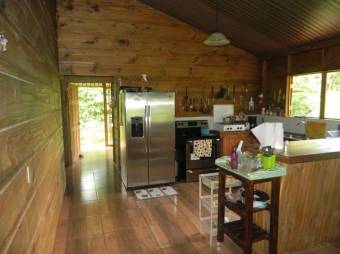 Se vende propiedad con 10,000m2 de lote en San Isidro Heredia 23-3548 Se vende propiedad con 10,000m2 de lote en San Isidro Heredia 23-3548