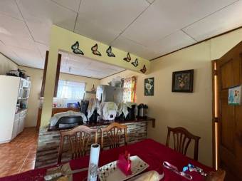 Se vende propiedad con 8 apartamentos en Ipis Goicoechea 25-1142 Se vende propiedad con 8 apartamentos en Ipis Goicoechea 25-1142