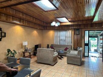 Se vende espaciosa propiedad para inversión en San Rafael Arriba 25-1687 Se vende espaciosa propiedad para inversión en San Rafael Arriba 25-1687