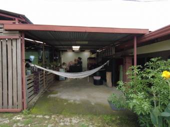 Se vende propiedad con amplio lote en Santo Domingo Heredia 23-3248 Se vende propiedad con amplio lote en Santo Domingo Heredia 23-3248