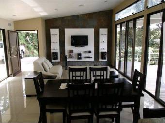 Se vende propiedad con 1.3 hectáreas de lote en Turrucares Alajuela 25-1546 Se vende propiedad con 1.3 hectáreas de lote en Turrucares Alajuela 25-1546