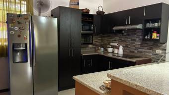 Se vende moderna casa en condominio de La Garita Alajuela 24-954 Se vende moderna casa en condominio de La Garita Alajuela 24-954