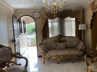 Se vende casa con uso mixto en San Ignacio San José 25-1936 Se vende casa con uso mixto en San Ignacio San José 25-1936