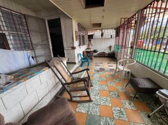 Se vende espaciosa casa con patio en San Antonio Heredia 25-1902 Se vende espaciosa casa con patio en San Antonio Heredia 25-1902