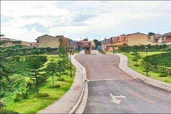 1-BR Apartment with Patio, Condo Lomas de Granadilla, Curridabat