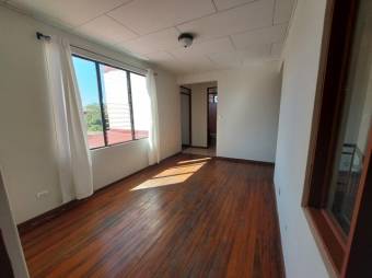 Se vende espaciosa casa con uso mixto en Alajuela Centro 25-1989 Se vende espaciosa casa con uso mixto en Alajuela Centro 25-1989