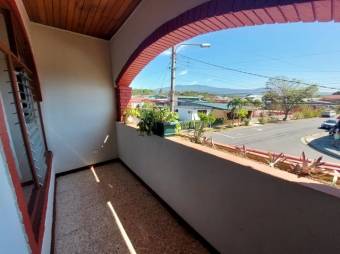 Se vende espaciosa casa con uso mixto en Alajuela Centro 25-1989 Se vende espaciosa casa con uso mixto en Alajuela Centro 25-1989