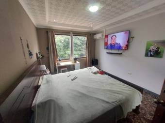 Se vende espaciosa casa con patio en Carrizal Alajuela 25-7 Se vende espaciosa casa con patio en Carrizal Alajuela 25-7