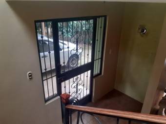 Se vende casa con lote de 930m2 en Desamparados Alajuela 25-189 Se vende casa con lote de 930m2 en Desamparados Alajuela 25-189