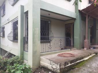 Se vende casa con lote de 930m2 en Desamparados Alajuela 25-189 Se vende casa con lote de 930m2 en Desamparados Alajuela 25-189