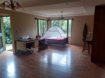 Se vende casa con lote de 930m2 en Desamparados Alajuela 25-189 Se vende casa con lote de 930m2 en Desamparados Alajuela 25-189