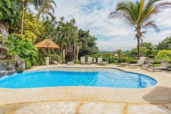 Se vende amplia finca de lujo en Guácima Alajuela 24-1321 Se vende amplia finca de lujo en Guácima Alajuela 24-1321