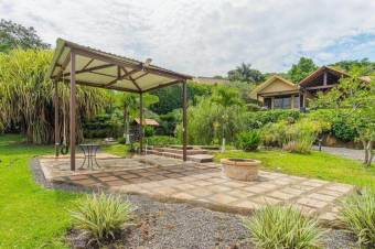 Se vende amplia finca de lujo en Guácima Alajuela 24-1321 Se vende amplia finca de lujo en Guácima Alajuela 24-1321