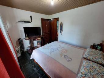 Se vende casa con mas de 1,200m2 en Guácima Alajuela 24-88 Se vende casa con mas de 1,200m2 en Guácima Alajuela 24-88