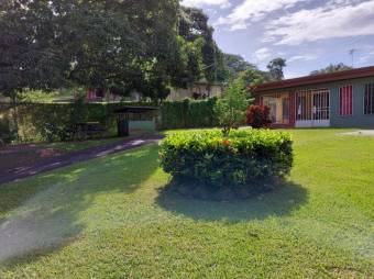 Se vende casa con mas de 1,200m2 en Guácima Alajuela 24-88 Se vende casa con mas de 1,200m2 en Guácima Alajuela 24-88