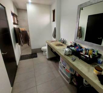 Se vende espaciosa casa en condominio de Guácima Alajuela 25-488 Se vende espaciosa casa en condominio de Guácima Alajuela 25-488