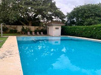 Se vende espaciosa casa en condominio de Guácima Alajuela 25-488 Se vende espaciosa casa en condominio de Guácima Alajuela 25-488