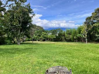 Impresionante vivienda en quinta cerca del centro de San Rafael