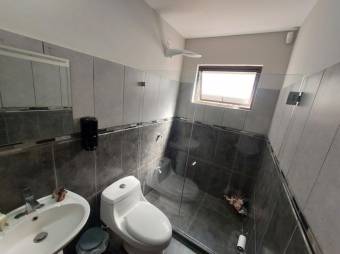 Se vende espaciosa casa en condominio de La Guácima Alajuela 25-1646 Se vende espaciosa casa en condominio de La Guácima Alajuela 25-1646