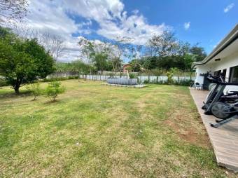 Se vende casa de lujo con 1,950m2 en Guácima Alajuela 25-308 Se vende casa de lujo con 1,950m2 en Guácima Alajuela 25-308