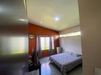 Se vende moderna casa con patio en residencial de La Garita Alajuela 25-208 Se vende moderna casa con patio en residencial de La Garita Alajuela 25-208